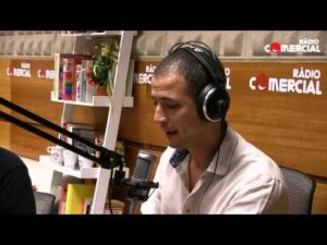 Rádio Comercial | Mixórdia de Temáticas – Samantha Fox explica acordo ortográfico