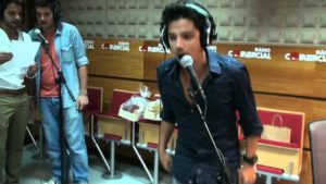 Rádio Comercial | Vasco Palmeirim canta “Tu Estás Mais Forte”